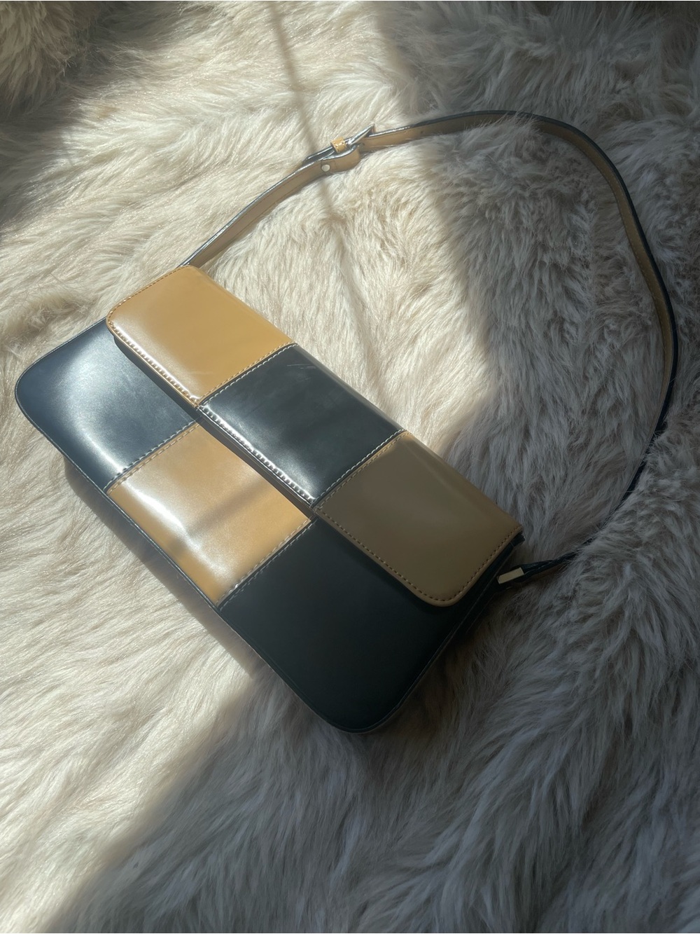 Vintage Checkered Shoulder Bag in Black and Tan